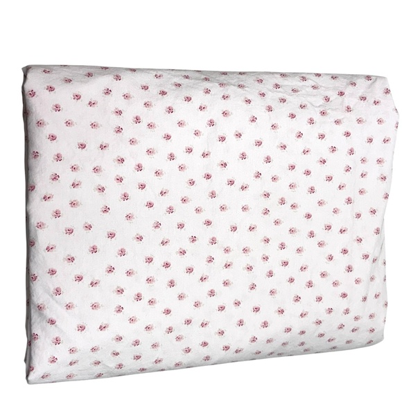 sheet 1 flat SHABBY CHIC rosebud pink tiny flowers 82x96 queen full cottagecore - Picture 1 of 16